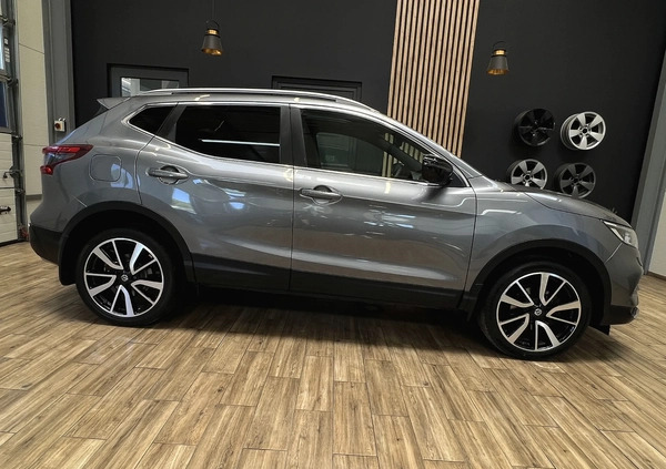 Nissan Qashqai cena 79900 przebieg: 131000, rok produkcji 2018 z Jeziorany małe 781